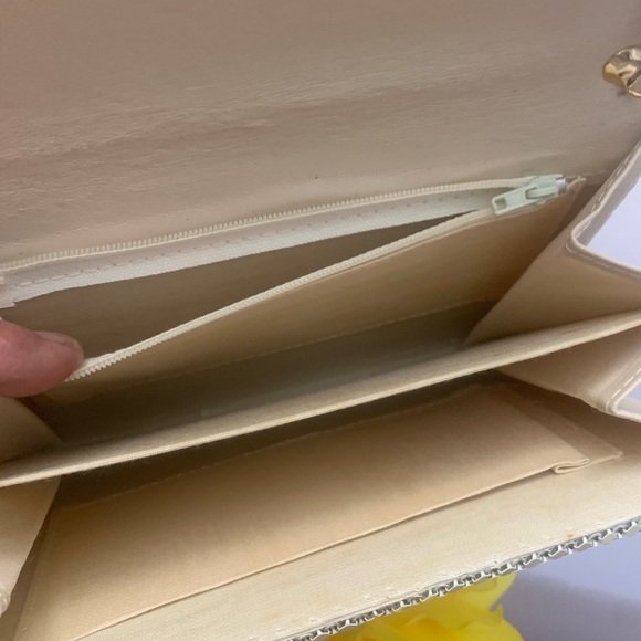 Vintage Clutch (Handbag) Shimmering - Picture 9 of 14